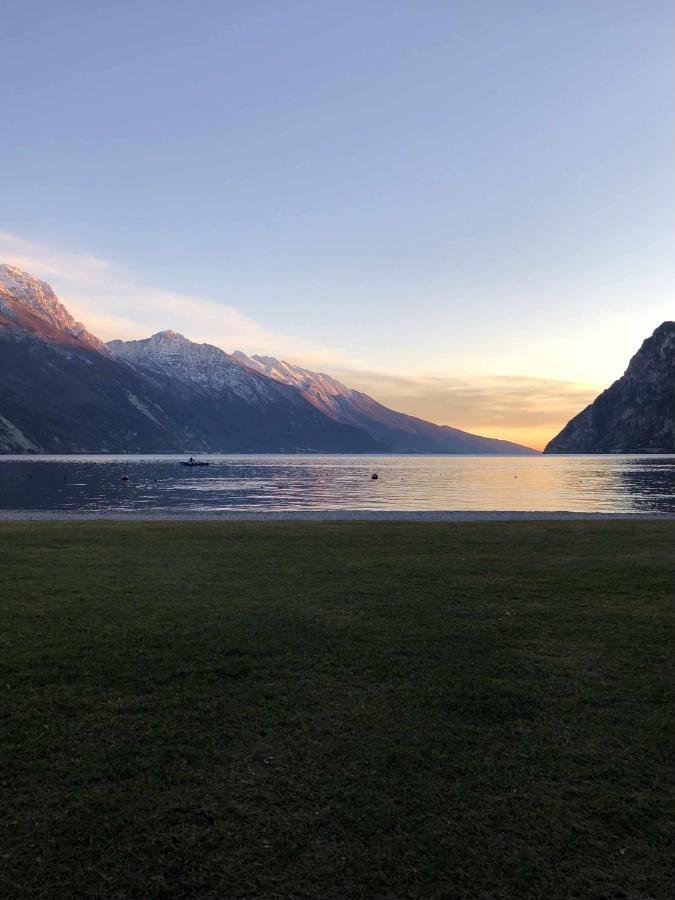 Lantica Torre Lägenhet Riva del Garda Exteriör bild