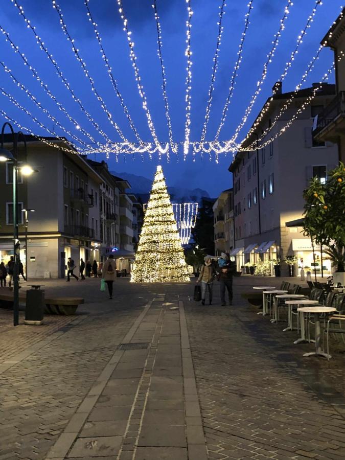 Lantica Torre Lägenhet Riva del Garda Exteriör bild