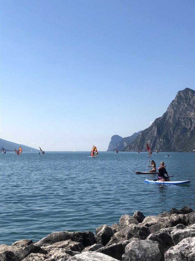 Lantica Torre Lägenhet Riva del Garda Exteriör bild